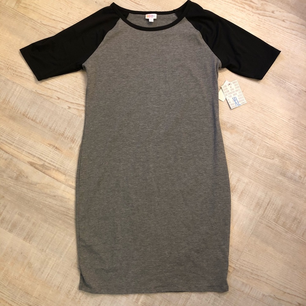 🆕LulaRoe Julia dress Like New